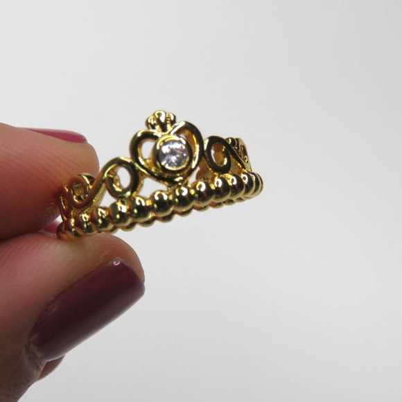 Pandora Gold Princess Tiara Ring Size 8 - Picture 6 of 9